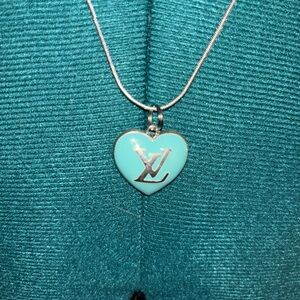 Chic Turquoise Heart Pendant Necklace with Silver Chain